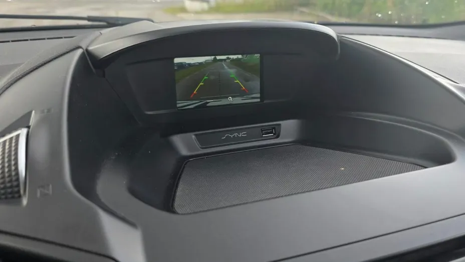 FORD Kuga -