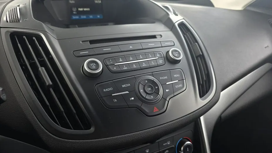 FORD Kuga -