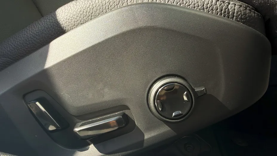 VOLVO V60 V60 CC Plus B5 B AWD aut