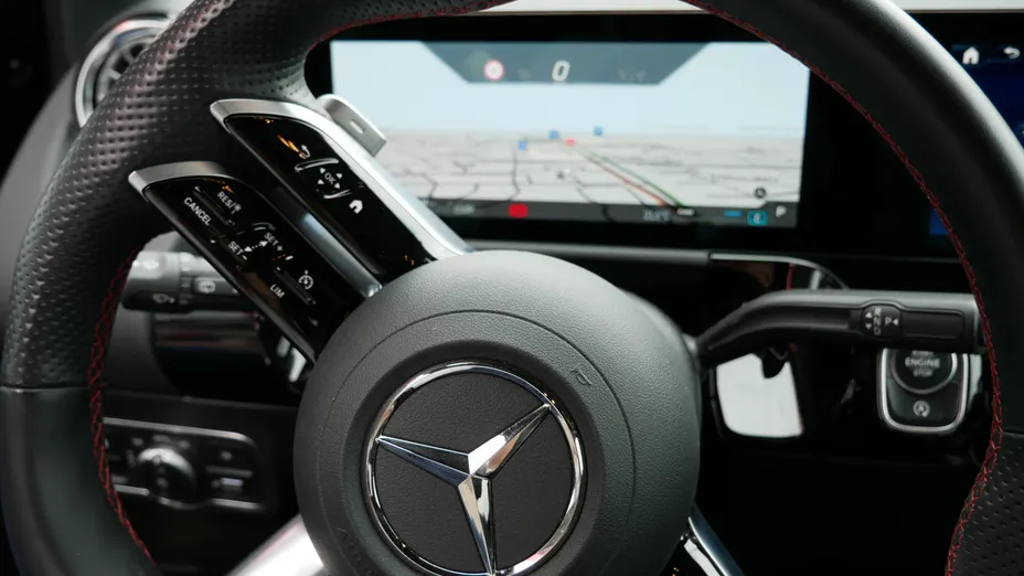 MERCEDES-BENZ B Klasa B 220 4-Matic mHEV AMG Line 8G-DCT