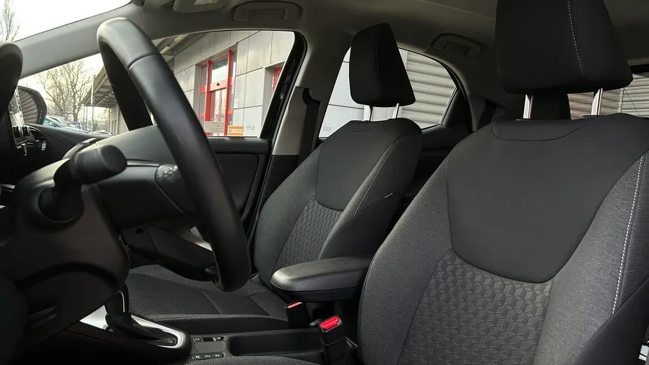 TOYOTA Yaris Yaris Hybrid 1.5 Comfort