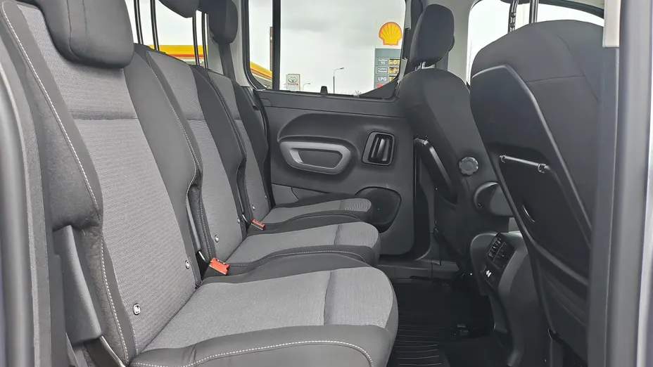 TOYOTA Proace City Verso Proace City Verso Long 1.2 D-4T Family