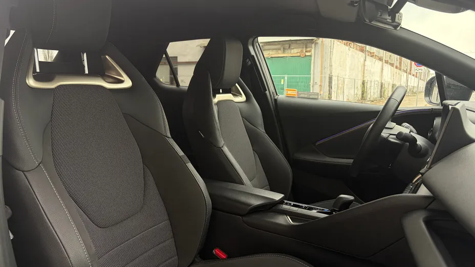 TOYOTA C-HR C-HR 1.8 Hybrid GPF Executive