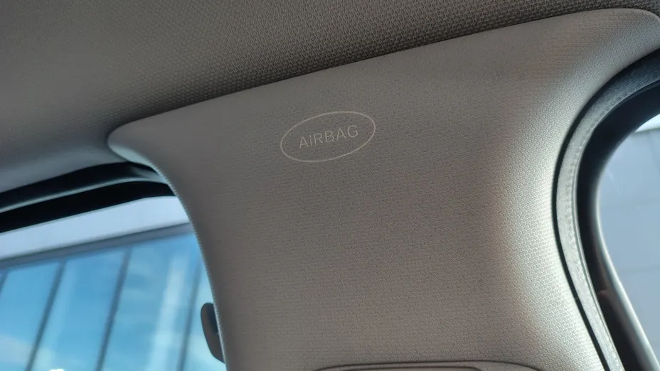 HYUNDAI i30 i30 1.5 DPI Classic +