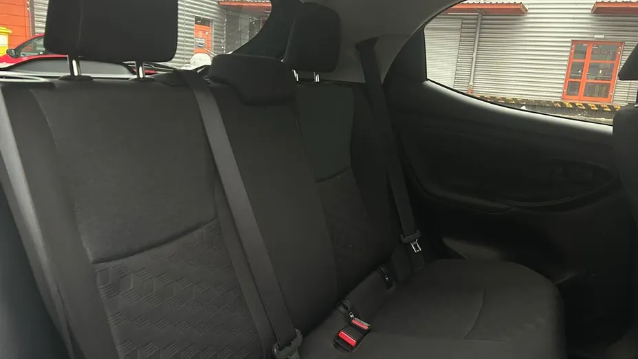 TOYOTA Yaris Yaris Hybrid 1.5 Style