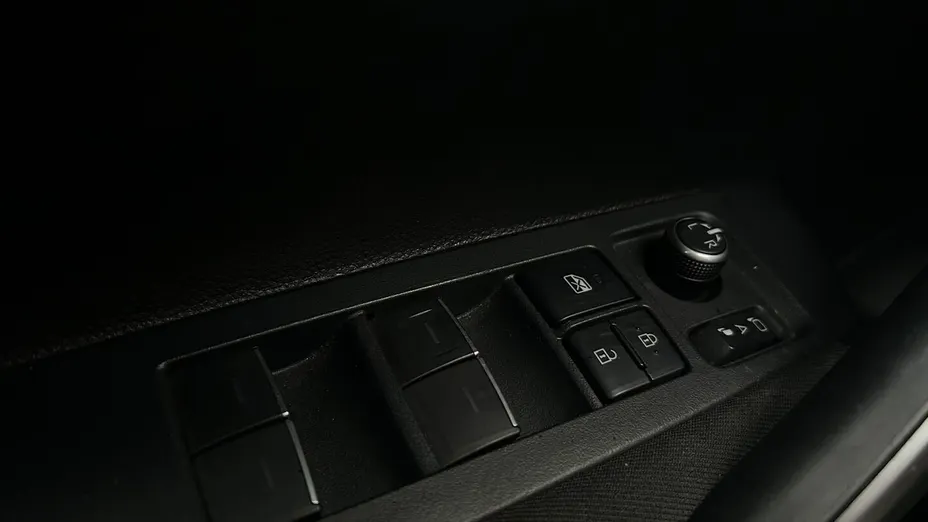 TOYOTA Corolla Corolla 1.5 Comfort MS