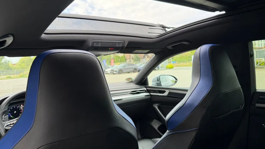 VOLKSWAGEN Arteon Arteon 2.0 TSI 4Motion R DSG