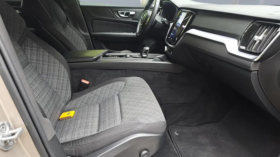 VOLVO V60 V60 B3 B Core aut