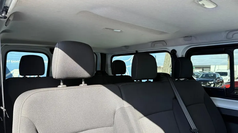 RENAULT Trafic -