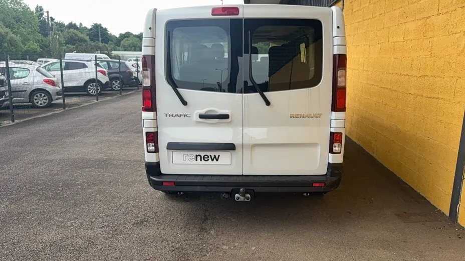 RENAULT Trafic -