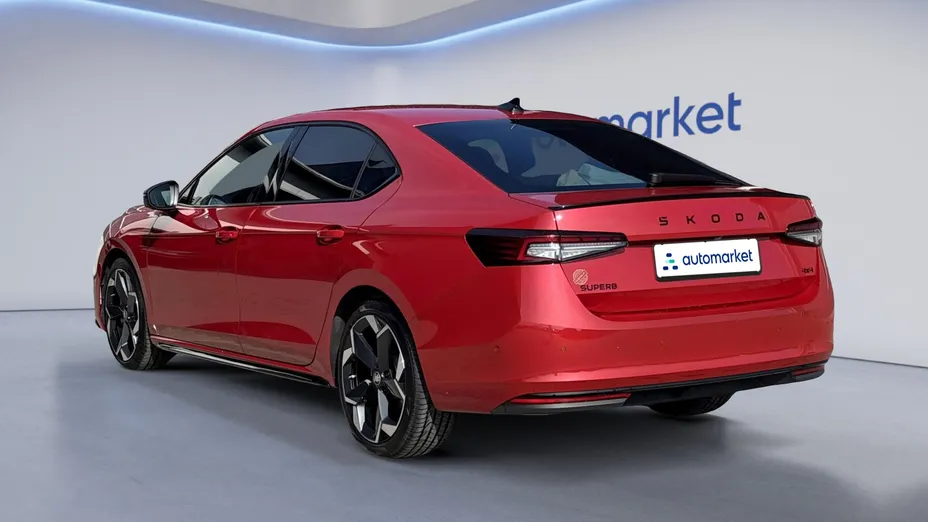 SKODA Superb Superb 2.0 TDI SCR 4x4 Sportline DSG