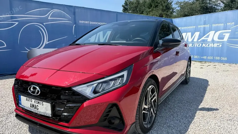HYUNDAI i20 -
