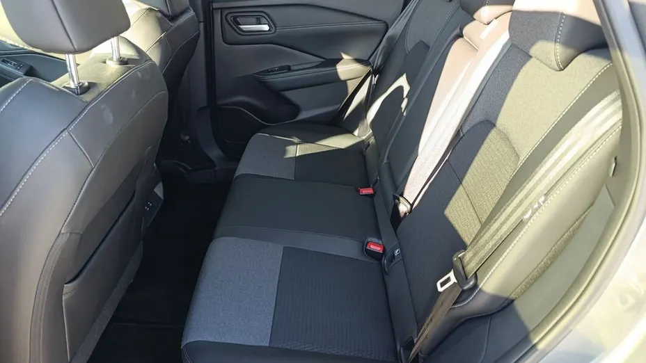 NISSAN Qashqai Qashqai 1.3 DIG-T mHEV N-Connecta Xtronic