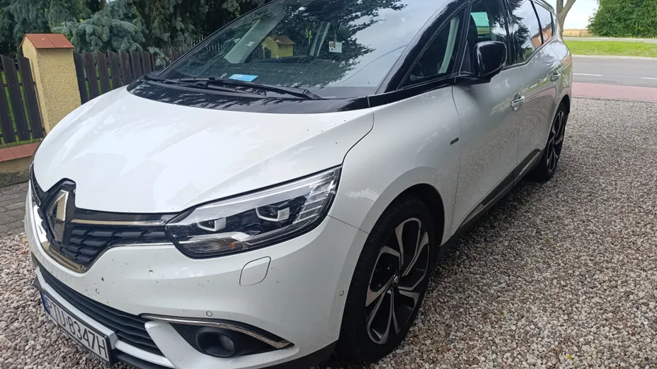RENAULT Scenic -