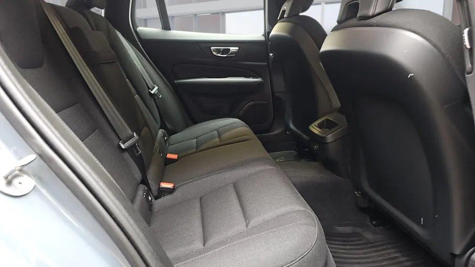 VOLVO V60 V60 B4 D Core aut