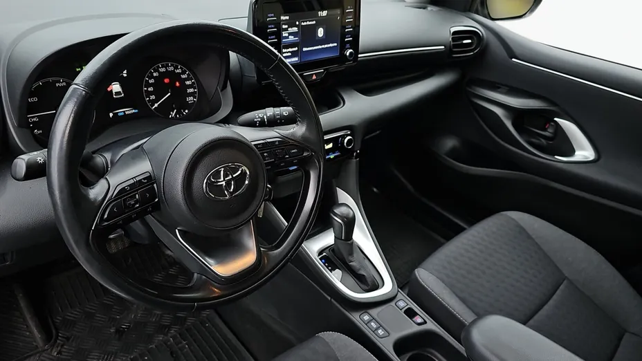 TOYOTA Yaris Yaris Hybrid 1.5 Comfort