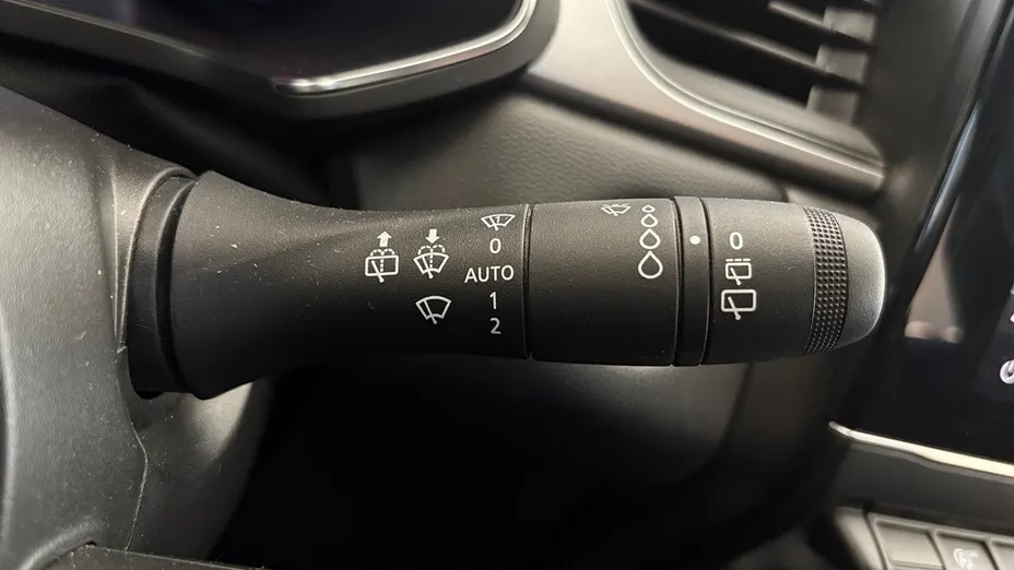 RENAULT Captur Captur 1.3 TCe mHEV Techno EDC