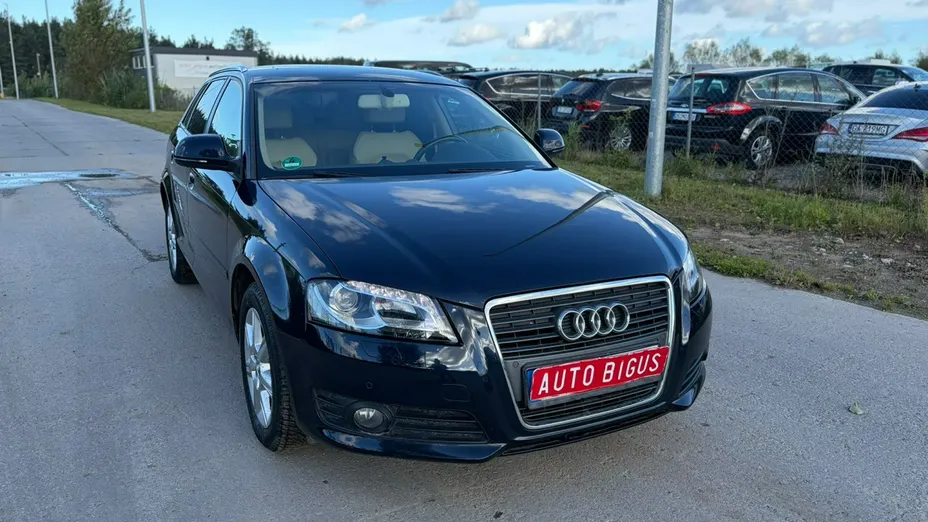 AUDI A3 Sportback -