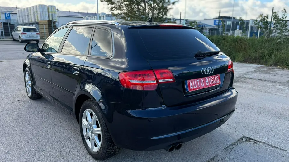 AUDI A3 Sportback -