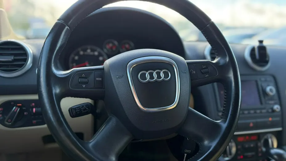 AUDI A3 Sportback -