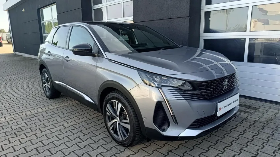 PEUGEOT 3008 -