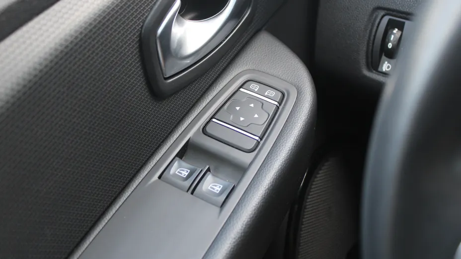 RENAULT Clio Clio 0.9 Energy TCe Zen