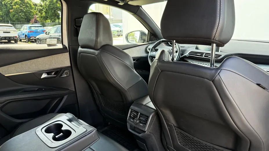 PEUGEOT 3008 3008 1.6 PureTech Hybrid4 PHEV GT S&S EAT8