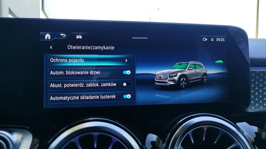 MERCEDES-BENZ GLB GLB 200 Progressive 7G-DCT