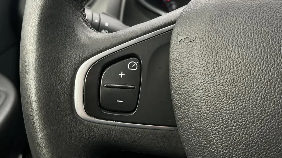 RENAULT Clio Clio 0.9 Energy TCe Zen