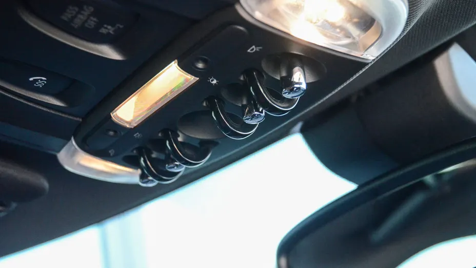 MINI [BMW] Clubman Cooper aut