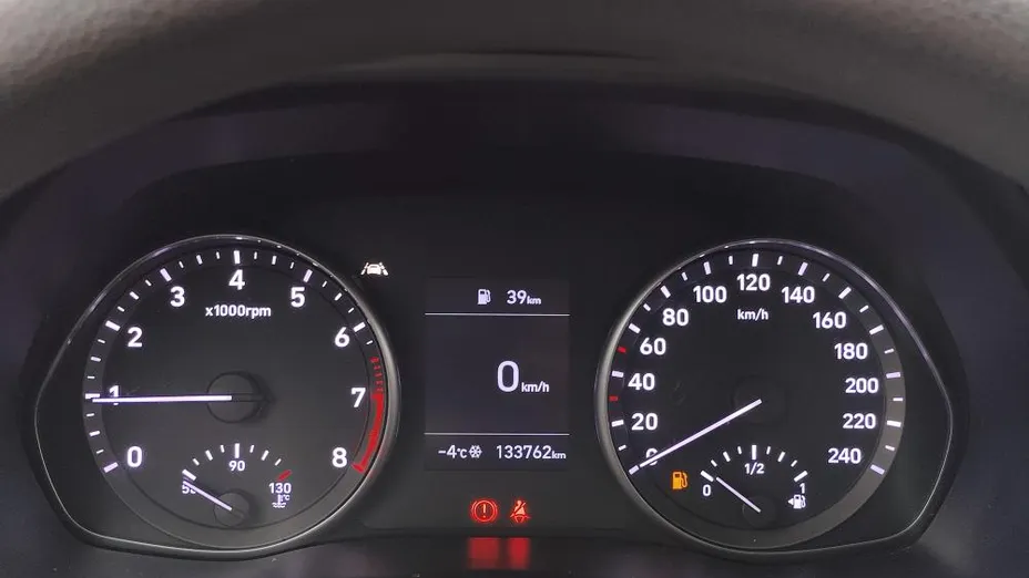 HYUNDAI i30 i30 1.5 DPI Classic +