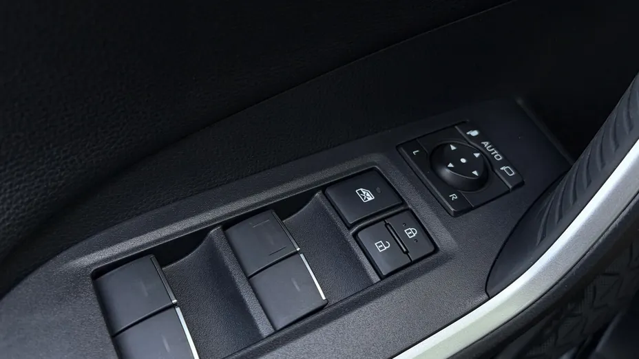 TOYOTA RAV4 RAV4 2.5 Plug-In Hybrid Style 4x4