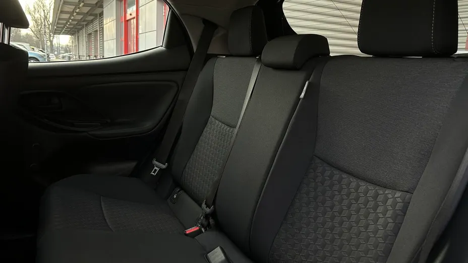 TOYOTA Yaris Yaris Hybrid 1.5 Comfort