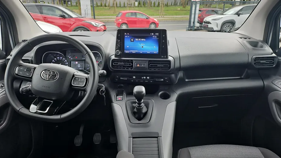 TOYOTA Proace City Verso Proace City Verso Long 1.2 D-4T Family