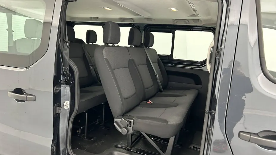 RENAULT Trafic -