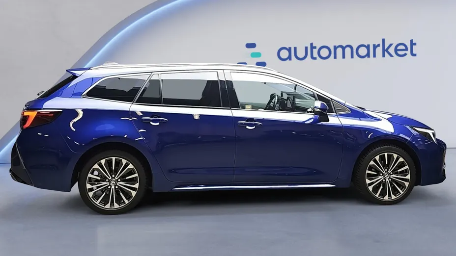 TOYOTA Corolla Corolla 1.8 Hybrid Style