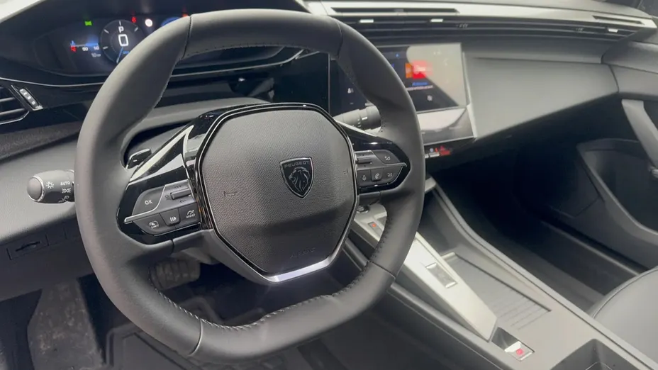 PEUGEOT 408 408 1.2 PureTech mHEV Business S&S e-DSC6 Nowy