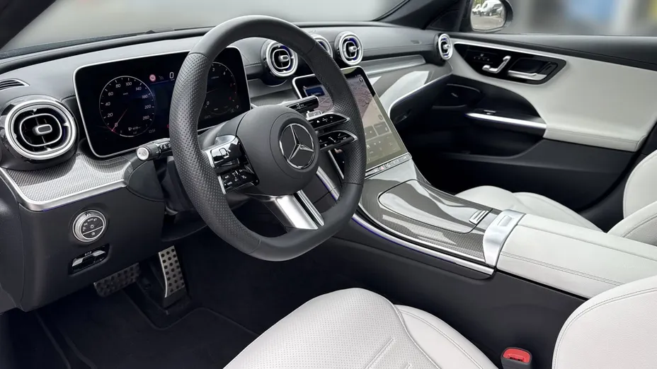 MERCEDES-BENZ C Klasa C 220 d mHEV 4-Matic AMG