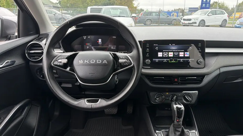 SKODA Fabia Fabia 1.0 TSI Selection DSG