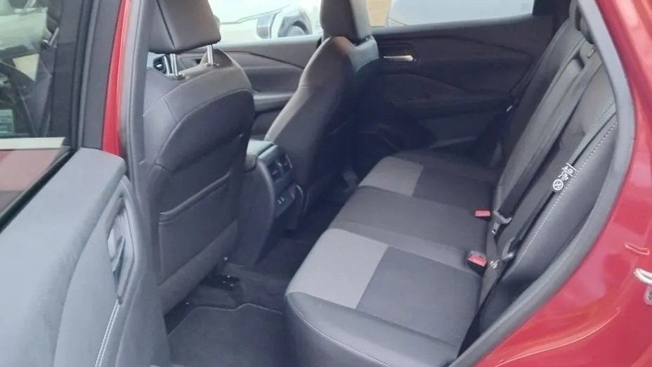 NISSAN Qashqai Qashqai 1.3 DIG-T mHEV N-Connecta Xtronic