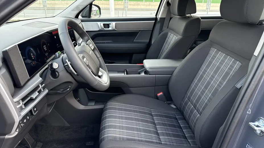 HYUNDAI Santa Fe Santa Fe 1.6 T-GDI HEV Smart aut Nowy