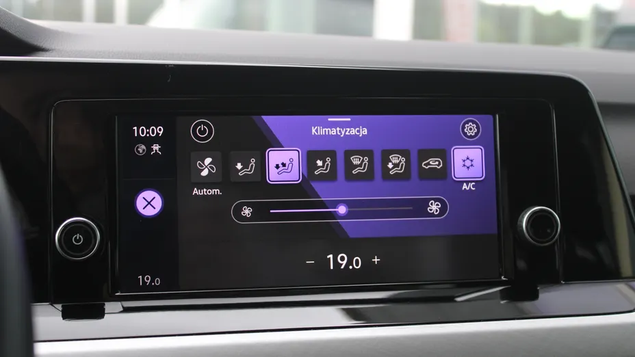 VOLKSWAGEN Golf Golf VIII 2.0 TDI Life