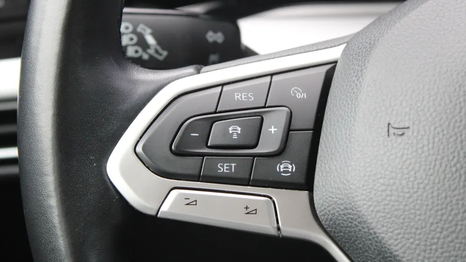 VOLKSWAGEN Golf Golf VIII 2.0 TDI Life