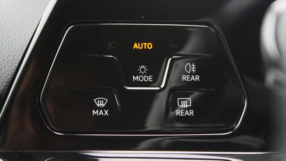 VOLKSWAGEN Golf Golf VIII 2.0 TDI Life