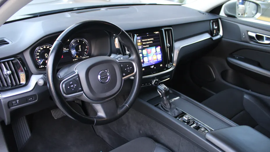 VOLVO V60 V60 D3 AWD Momentum Pro aut