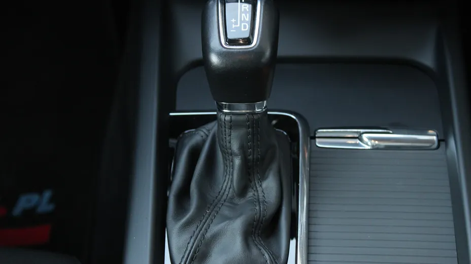 VOLVO V60 V60 D3 AWD Momentum Pro aut