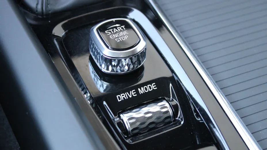 VOLVO V60 V60 D3 AWD Momentum Pro aut