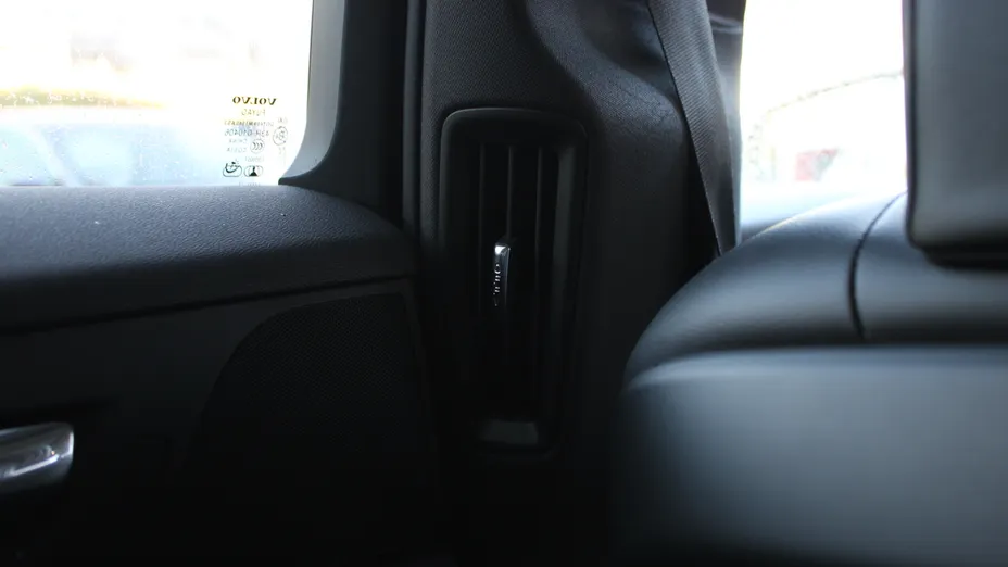 VOLVO V60 V60 D3 AWD Momentum Pro aut