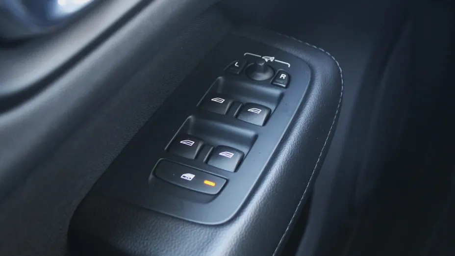 VOLVO V60 V60 D3 AWD Momentum Pro aut