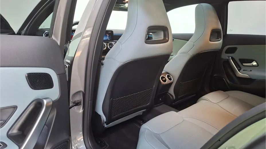 MERCEDES-BENZ A Klasa A 220 4-Matic AMG Line 8G-DCT